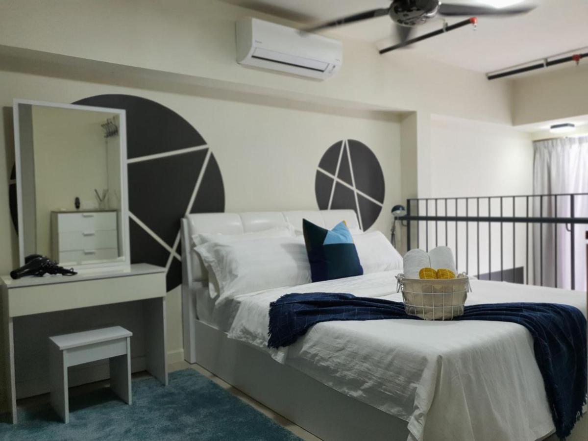 The Perfect Getaway @ Tamarind Suites, Netflix 300Mbps Кіберджая Екстер'єр фото