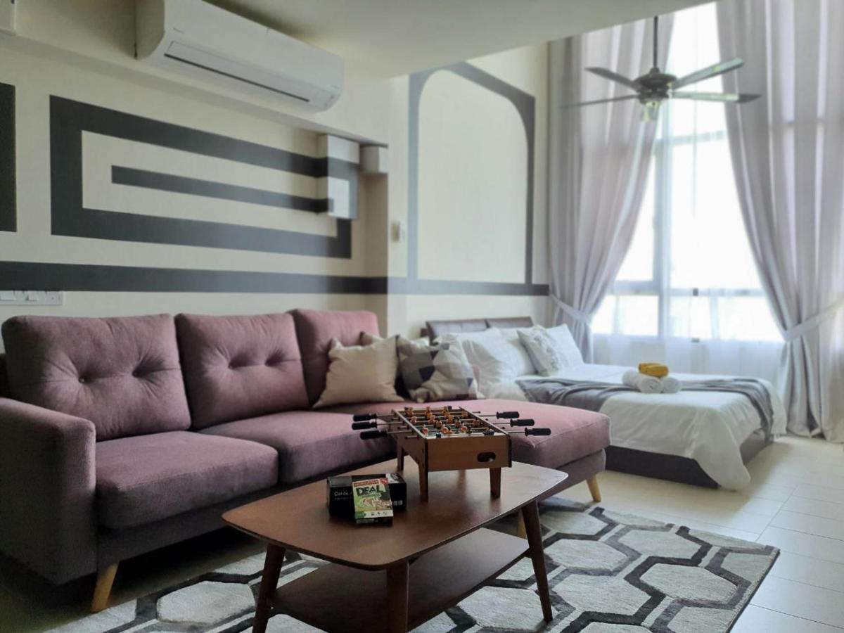 The Perfect Getaway @ Tamarind Suites, Netflix 300Mbps Кіберджая Екстер'єр фото