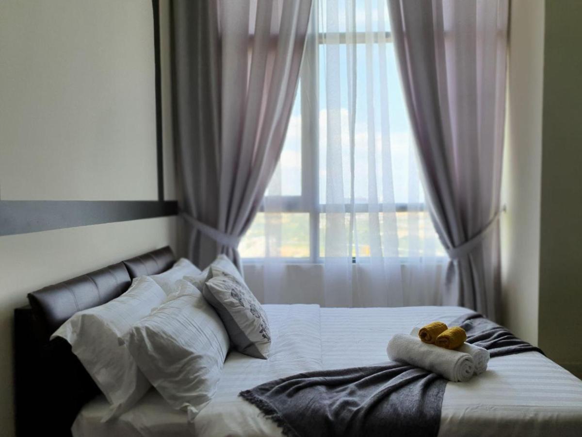 The Perfect Getaway @ Tamarind Suites, Netflix 300Mbps Кіберджая Екстер'єр фото