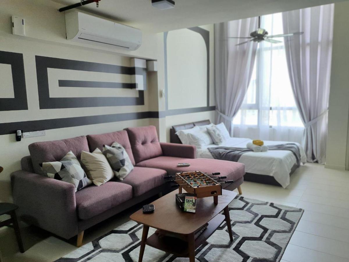 The Perfect Getaway @ Tamarind Suites, Netflix 300Mbps Кіберджая Екстер'єр фото