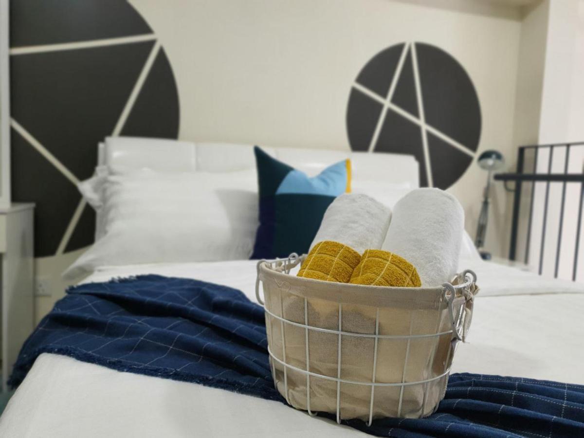The Perfect Getaway @ Tamarind Suites, Netflix 300Mbps Кіберджая Екстер'єр фото